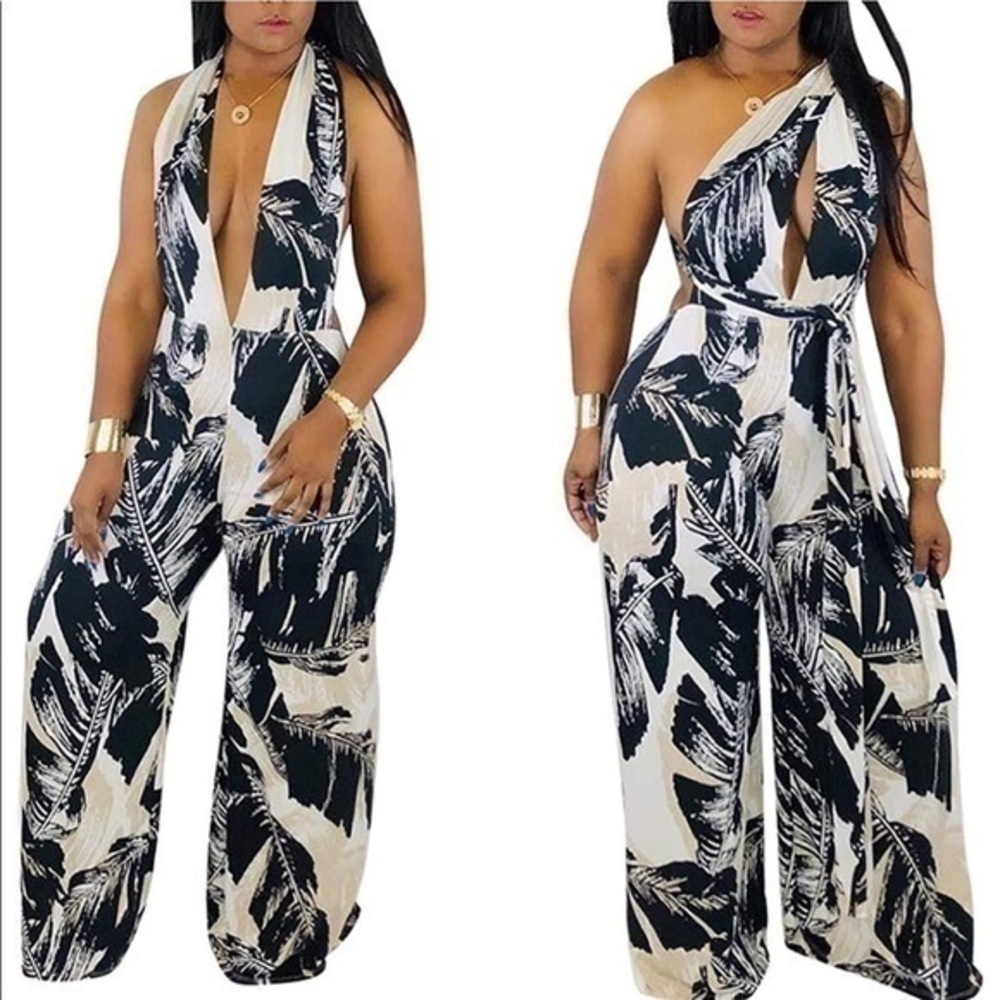 Tropical Print Black and White Wide Leg Jumpsuit Size Small - Picture 3 of 7